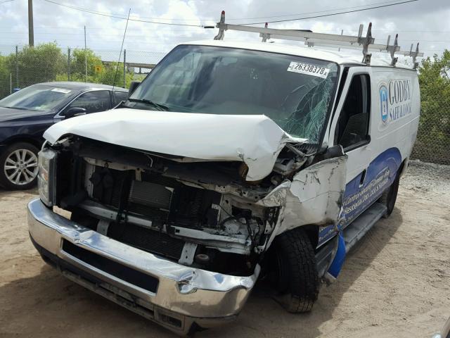 1FTNE2EW0CDA66786 - 2012 FORD ECONOLINE WHITE photo 2