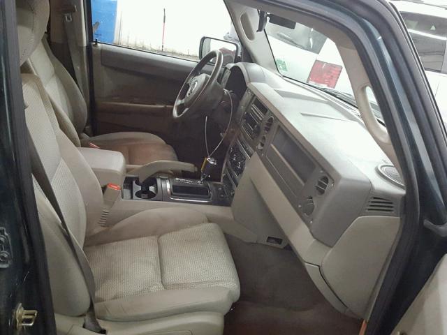 1J8HG48K46C127796 - 2006 JEEP COMMANDER GREEN photo 5