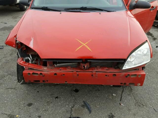 1FAFP34NX7W306536 - 2007 FORD FOCUS ZX4 RED photo 7