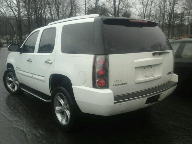 1GKFK63857J151207 - 2007 GMC YUKON DENA WHITE photo 3