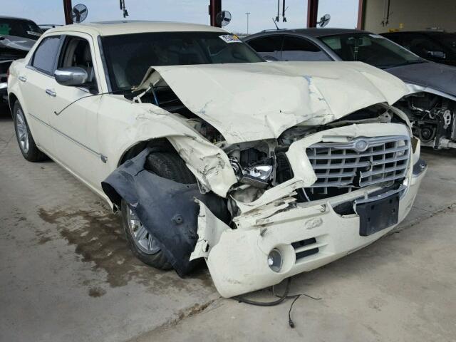 2C3KA63H16H114785 - 2006 CHRYSLER 300C CREAM photo 1