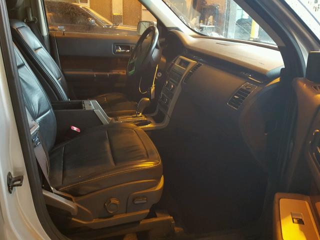 2FMDK52C89BA62589 - 2009 FORD FLEX SEL ვერცხლისფერი ფოტო 5