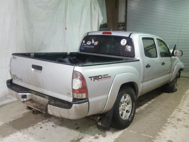 3TMLU4EN6CM081343 - 2012 TOYOTA TACOMA DOU SILVER photo 4