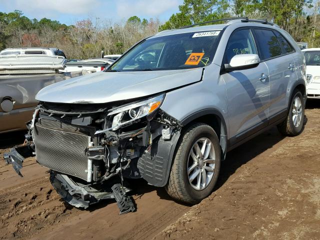 5XYKT3A64EG444231 - 2014 KIA SORENTO LX SILVER photo 2