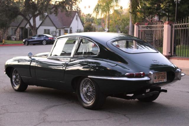 1E76873 - 1967 JAGUAR E TYPE GREEN photo 4