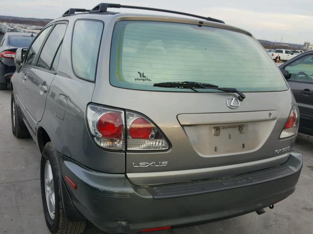 JTJGF10U220124664 - 2002 LEXUS RX 300 SILVER photo 3