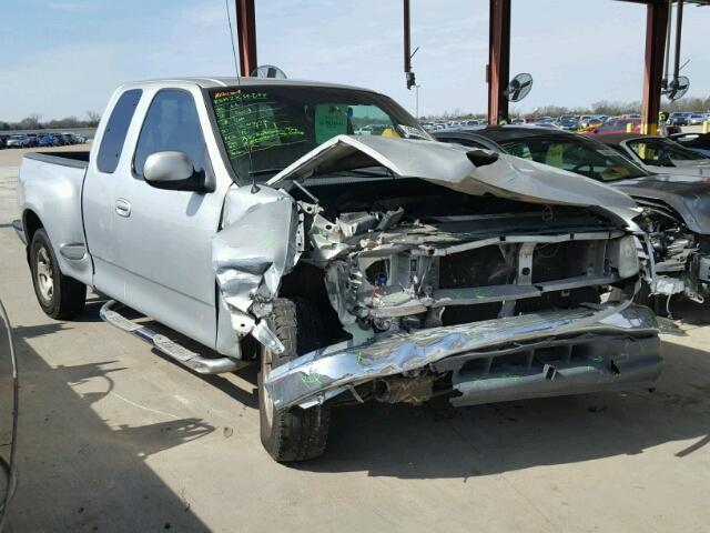 1FTZX0727YKB12143 - 2000 FORD F150 SILVER photo 1