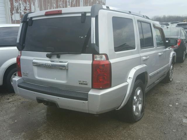 1J8HG58256C139994 - 2006 JEEP COMMANDER SILVER photo 4