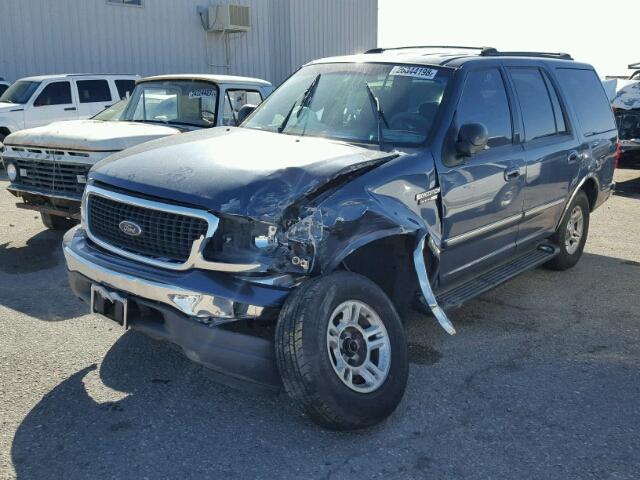 1FMRU15WX2LA79477 - 2002 FORD EXPEDITION BLUE photo 2