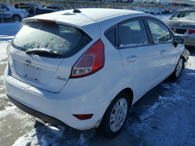 3FADP4EEXEM183104 - 2014 FORD FIESTA SE WHITE photo 4