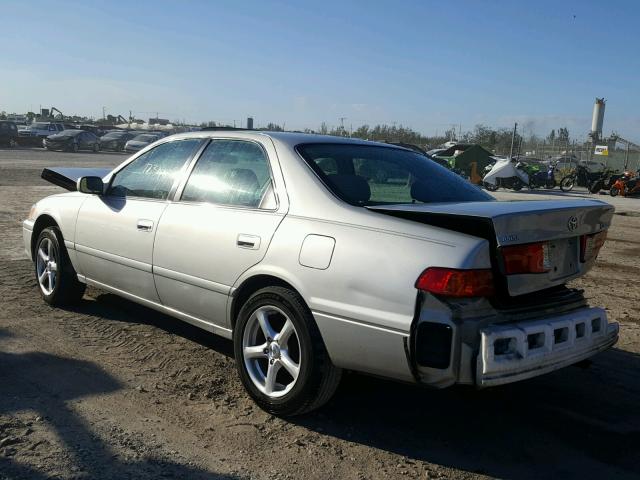 4T1BF22K91U122136 - 2001 TOYOTA CAMRY LE SILVER photo 3