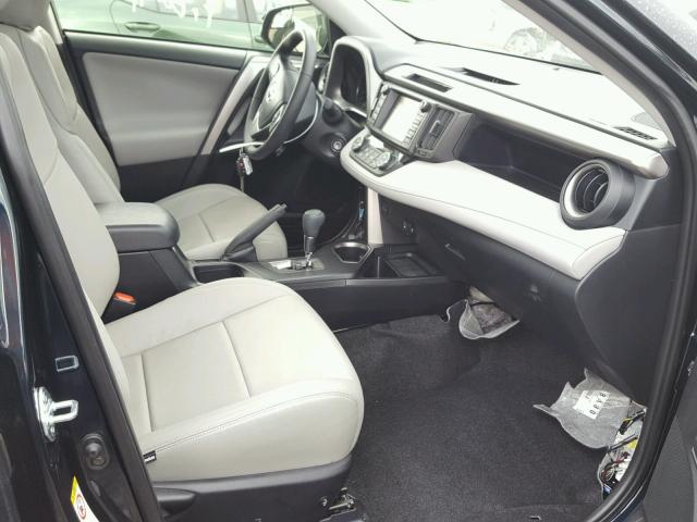 JTMWFREV9HD099570 - 2017 TOYOTA RAV4 XLE BLUE photo 5