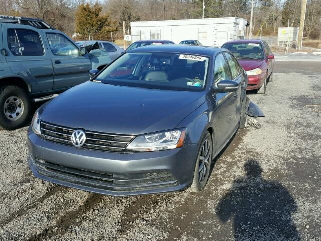 3VWDB7AJ4HM248933 - 2017 VOLKSWAGEN JETTA SE BLUE photo 2