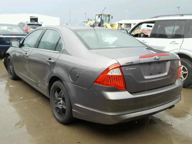 3FAHP0HA7AR378514 - 2010 FORD FUSION SE GRAY photo 3