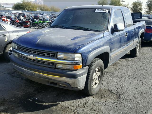 2GCEK19T311288654 - 2001 CHEVROLET SILVERADO BLUE photo 2