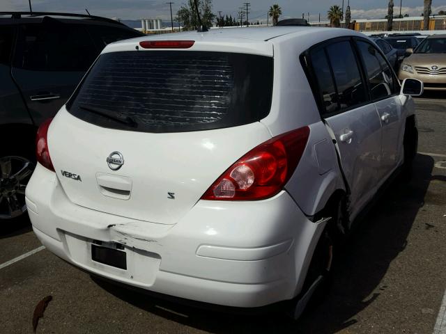 3N1BC13E07L403635 - 2007 NISSAN VERSA S WHITE photo 4