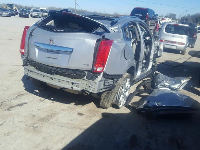 3GYFNCE38GS579722 - 2016 CADILLAC SRX PERFOR SILVER photo 4