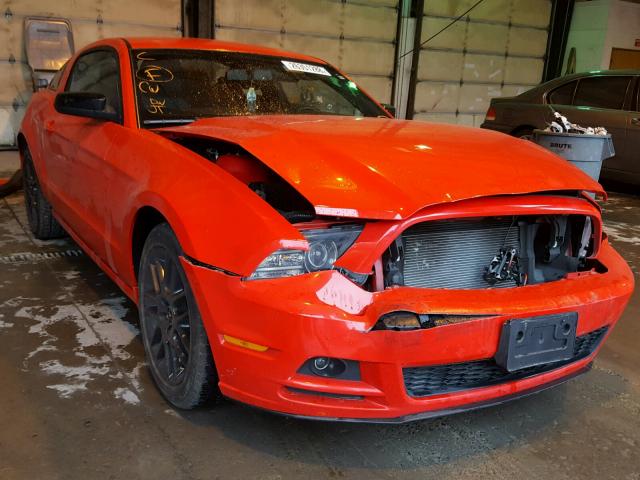 1ZVBP8AM1E5274710 - 2014 FORD MUSTANG RED photo 1