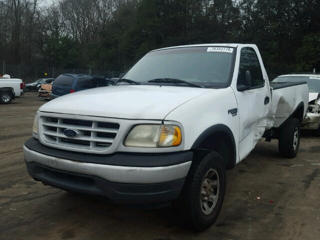 1FTPF28L3XNB98769 - 1999 FORD F250 WHITE photo 2