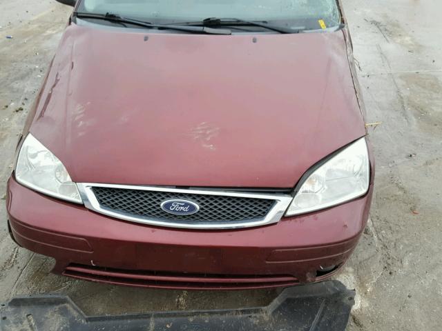 1FAHP37N57W344213 - 2007 FORD FOCUS ZX5 MAROON photo 7