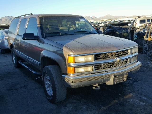 3GNGK26J7TG169315 - 1996 CHEVROLET SUBURBAN K TAN photo 1