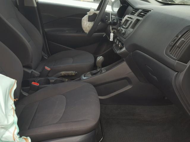 KNADM4A33D6151033 - 2013 KIA RIO LX Սպիտակ լուսանկար 5
