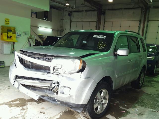 5FNYF48509B034639 - 2009 HONDA PILOT EXL SILVER photo 2