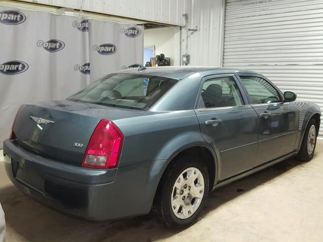 2C3JA43R55H564480 - 2005 CHRYSLER 300 TEAL photo 4