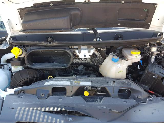 3C6TRVDG8JE104503 - 2018 RAM PROMASTER WHITE photo 7