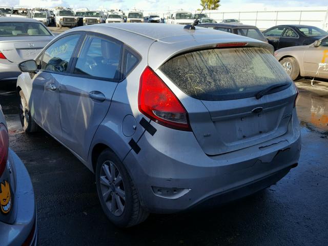 3FADP4EJ6CM137988 - 2012 FORD FIESTA SE SILVER photo 3