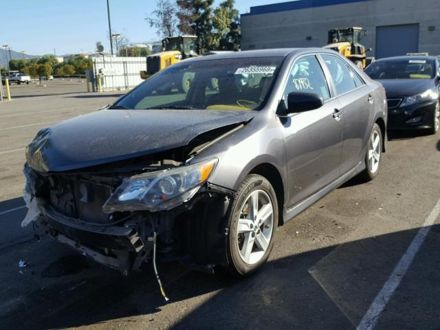 4T1BF1FK9DU221600 - 2013 TOYOTA CAMRY L GRAY photo 2