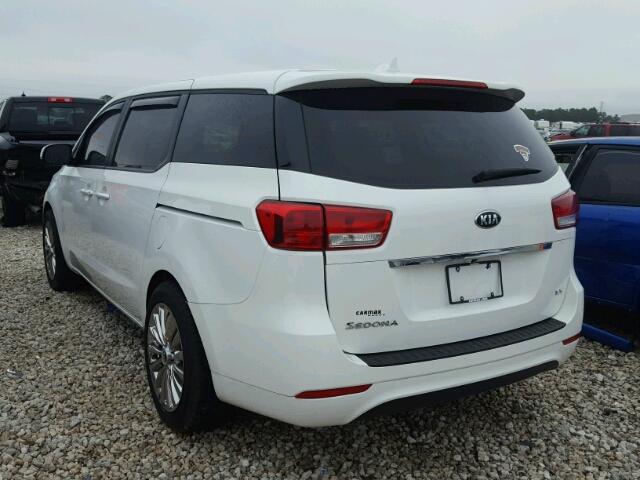 KNDMB5C17H6241740 - 2017 KIA SEDONA LX WHITE photo 3