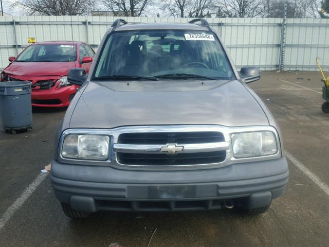 2CNBJ13C036920512 - 2003 CHEVROLET TRACKER GOLD photo 9