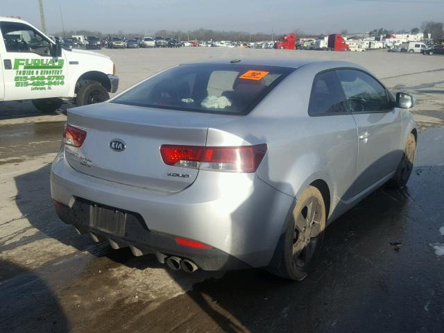 KNAFU6A21A5185856 - 2010 KIA FORTE EX SILVER photo 4