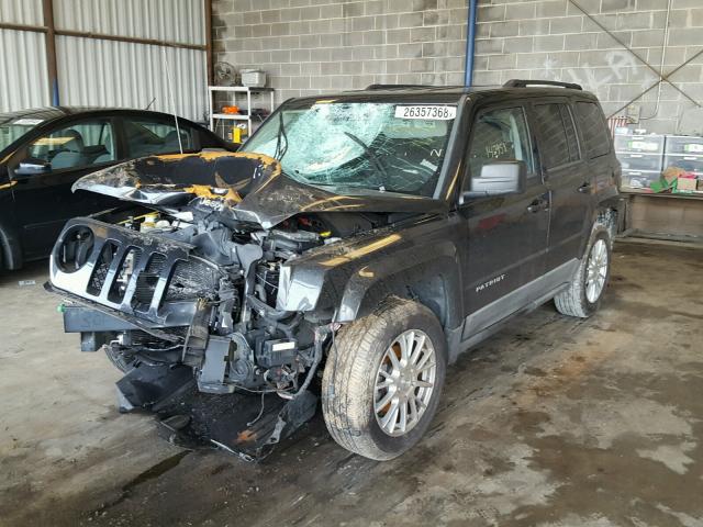 1J4NT1GA5BD146529 - 2011 JEEP PATRIOT SP BLACK photo 2