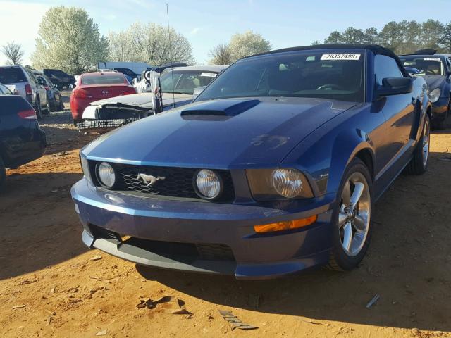 1ZVFT85H675346725 - 2007 FORD MUSTANG GT BLUE photo 2