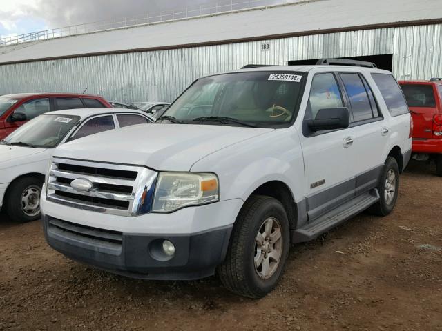 1FMFU15577LA59592 - 2007 FORD EXPEDITION WHITE photo 2