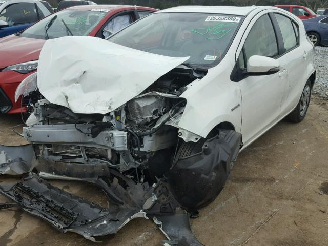 JTDKDTB32F1099123 - 2015 TOYOTA PRIUS C WHITE photo 2