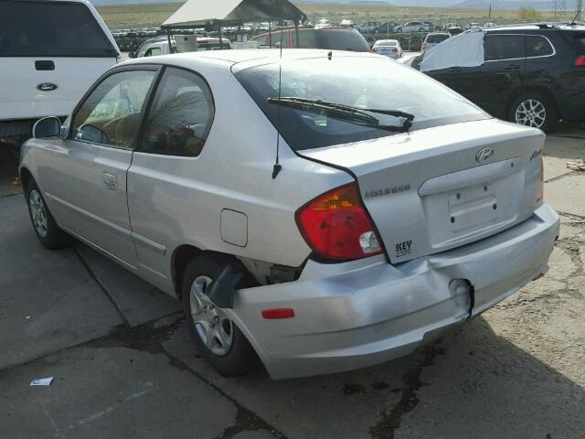 KMHCG35C45U354189 - 2005 HYUNDAI ACCENT GS SILVER photo 3