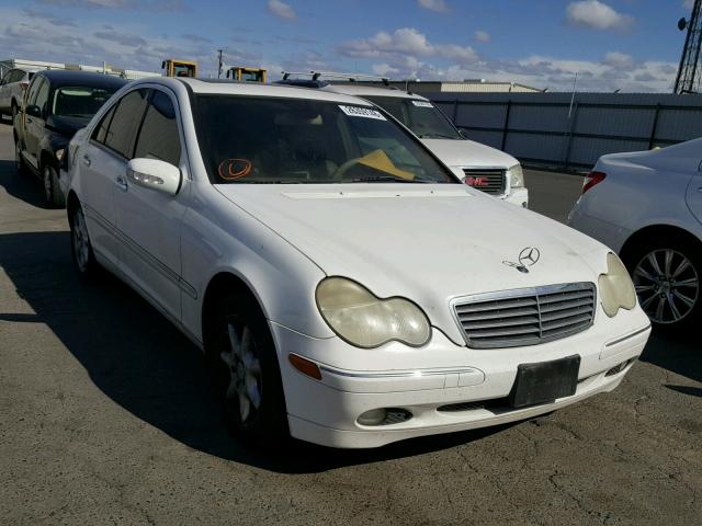 WDBRF61J33F395484 - 2003 MERCEDES-BENZ C 240 WHITE photo 1