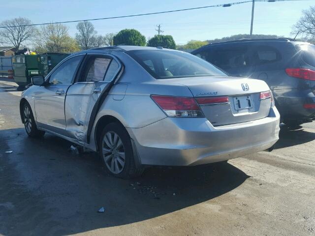 1HGCP2F81BA053497 - 2011 HONDA ACCORD SILVER photo 3