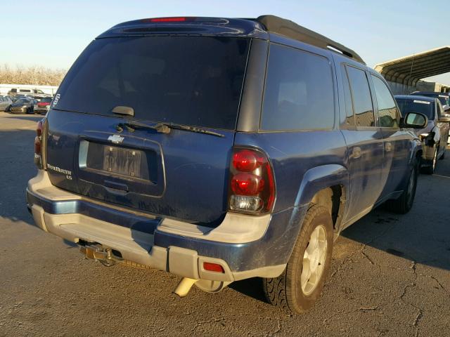 1GNES16S366106034 - 2006 CHEVROLET TRAILBLAZE BLUE photo 4