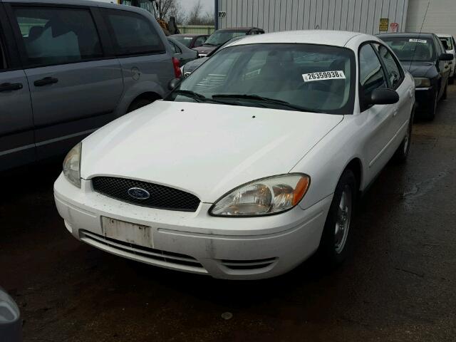 1FAFP53275A235681 - 2005 FORD TAURUS SE WHITE photo 2