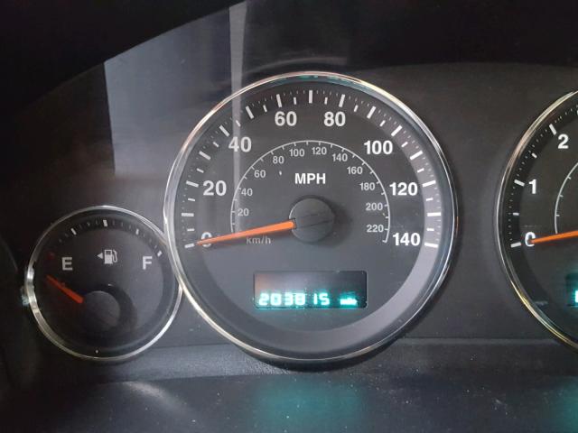 1J8HG58266C247461 - 2006 JEEP COMMANDER ნაცრისფერი ფოტო 8