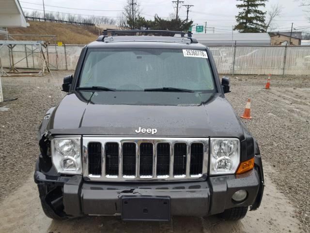 1J8HG58266C247461 - 2006 JEEP COMMANDER ნაცრისფერი ფოტო 9