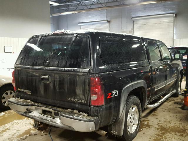 2GCEK13T051364538 - 2005 CHEVROLET SILVERADO BLACK photo 4