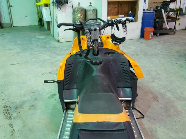 4UF07SNW77T118858 - 2007 ARCC SNOWMOBILE ORANGE photo 5