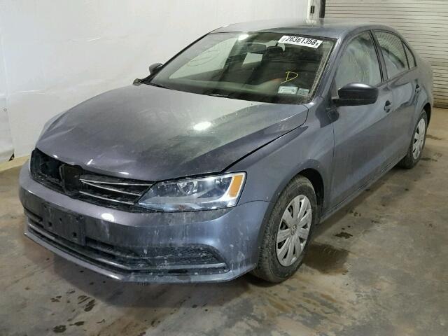 3VW2K7AJ4FM279135 - 2015 VOLKSWAGEN JETTA BASE GRAY photo 2