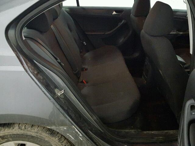 3VW2K7AJ4FM279135 - 2015 VOLKSWAGEN JETTA BASE 灰色 照片 6