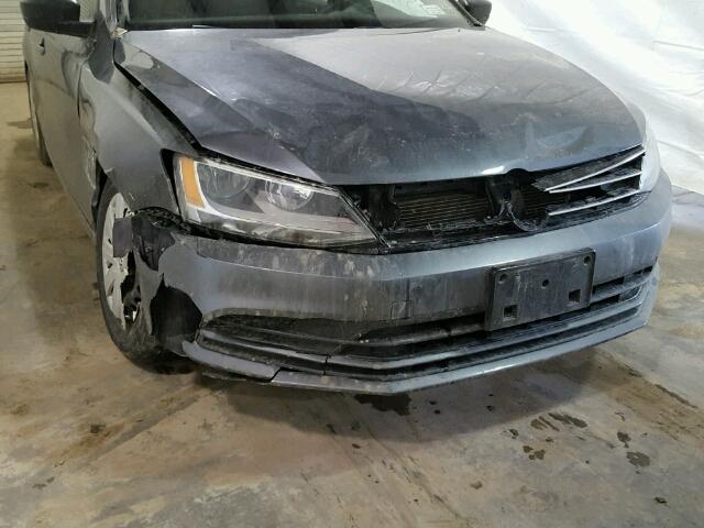 3VW2K7AJ4FM279135 - 2015 VOLKSWAGEN JETTA BASE 灰色 照片 9